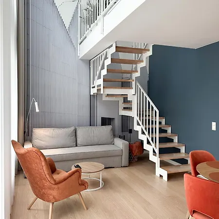 Dwupoziomowy Maisonette 49 Apartment *