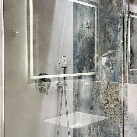 Dwupoziomowy Maisonette 49