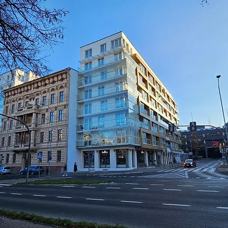 Dwupoziomowy Maisonette 49 Apartment *